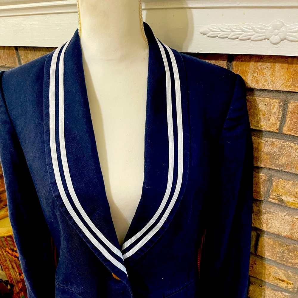 Vintage Ralph Lauren Navy Blazer with white detail piping.